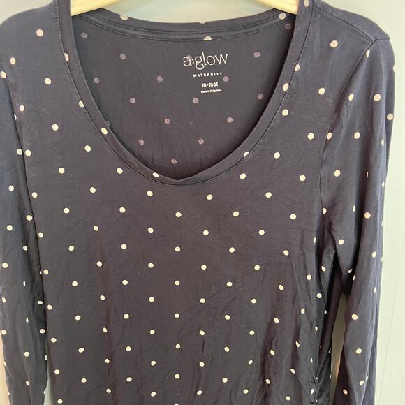 A Glow Maternity Top with Polka Dots Size Medium - Maternity - Picture 3 of 10